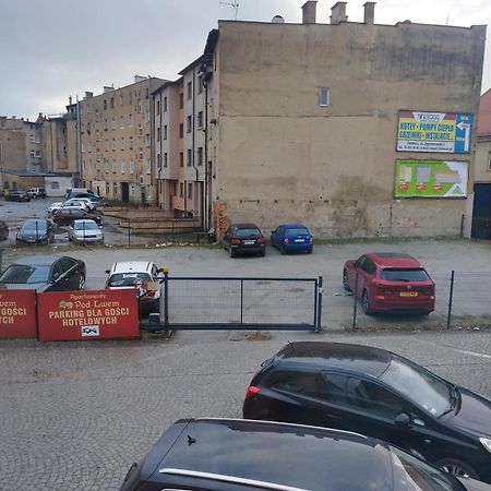 Apartamenty Pod Lwem Świdnica Eksteriør billede