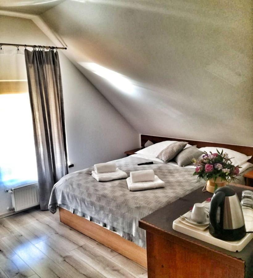 Apartamenty Pod Lwem Świdnica Eksteriør billede