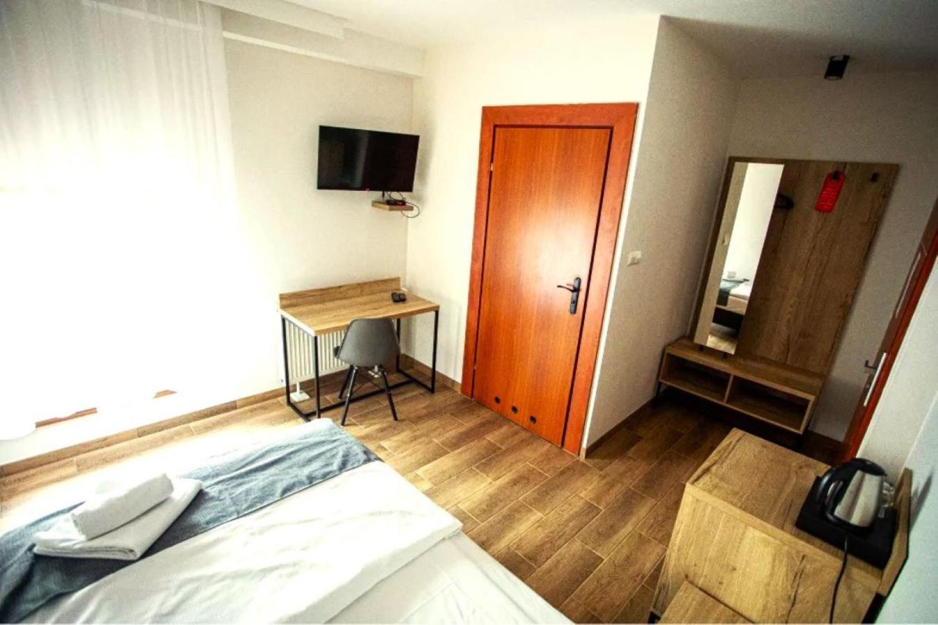 Apartamenty Pod Lwem Świdnica Eksteriør billede